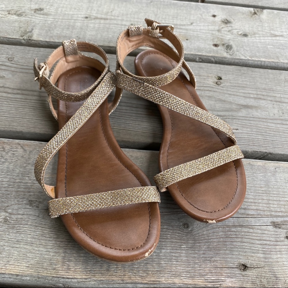 3/$25 || Call It Spring Strappy Flat Sandals